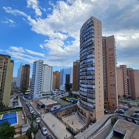 Acacias 8 If Benidorm
